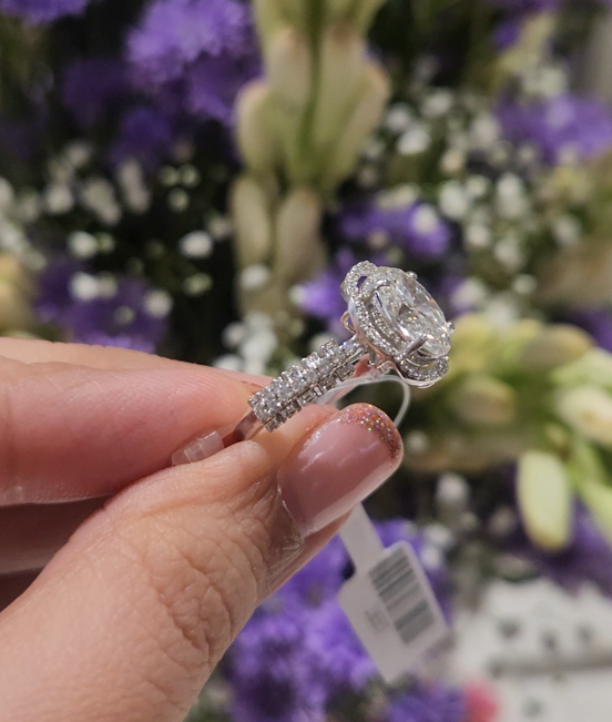 14kt Gold Oval 2.42ct Solitaire Ring